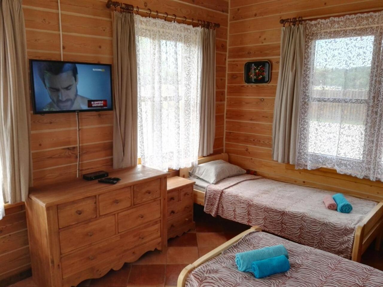 Recreation Center "Tri Medvedja" Ustye Kültér fotó